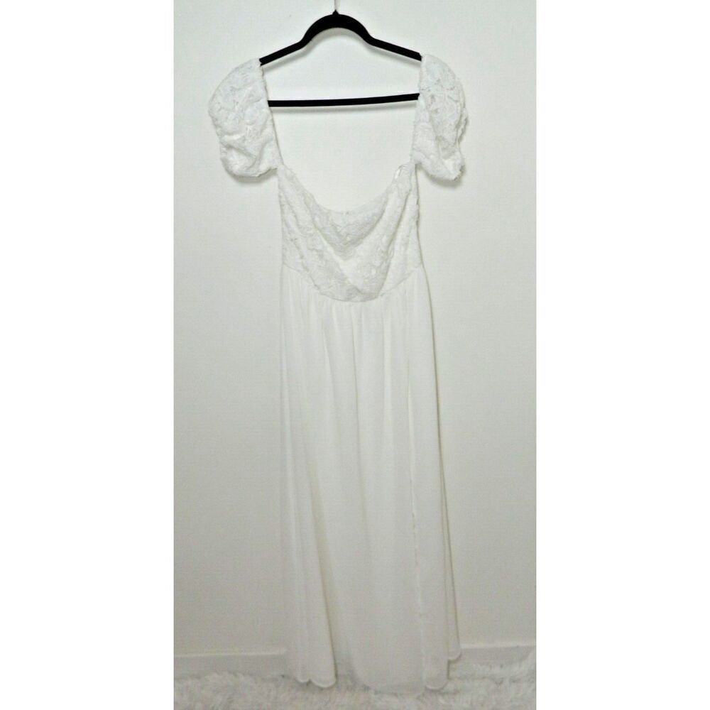 Lulu's Dress Size Small White Eyelet Top  Off  The‎ Shoulder Formal Maxi Dress
